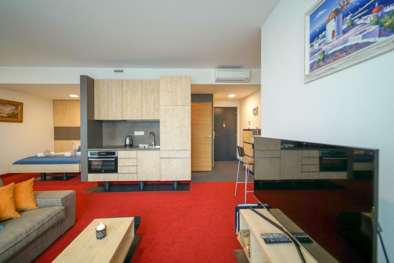 Zora Exclusive Apartment Bratislava Eksteriør billede